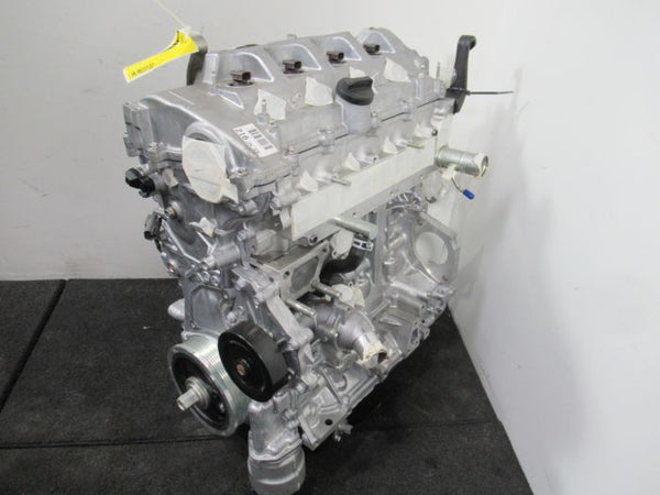 Toyota Corolla Avensis RAV4 2.2D 2ADFHV Motor 0KM