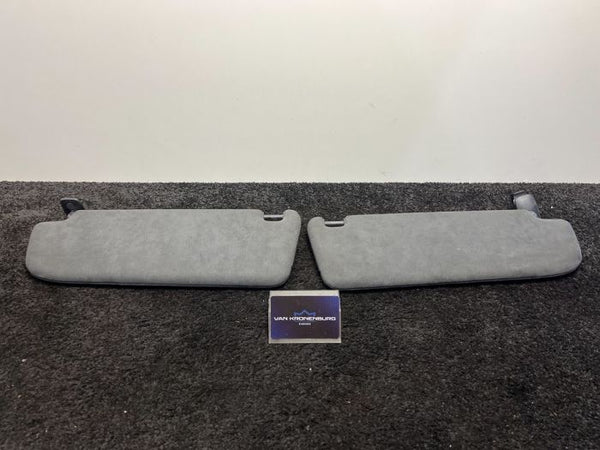 Audi RS6 (C6) 5.2L V10 Alcantara Sonnenblenden-Set