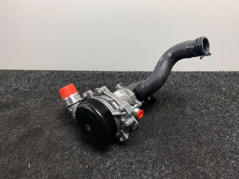 Mercedes Benz A B CLA GLA 220 CDI Waterpomp NIEUW