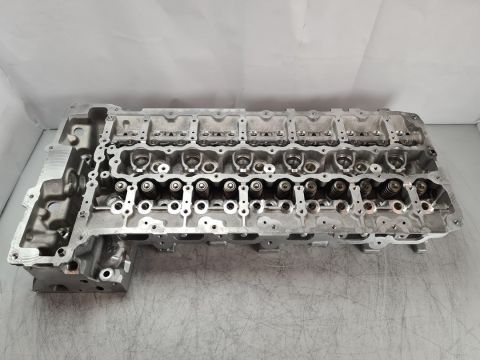BMW 3- Serie (E92) 335i 24V  N54B30A Cilinderkop