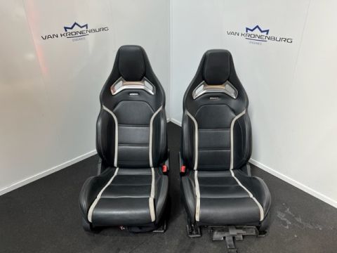 Mercedes Benz C63s AMG Recaro Voorstoelen Wit