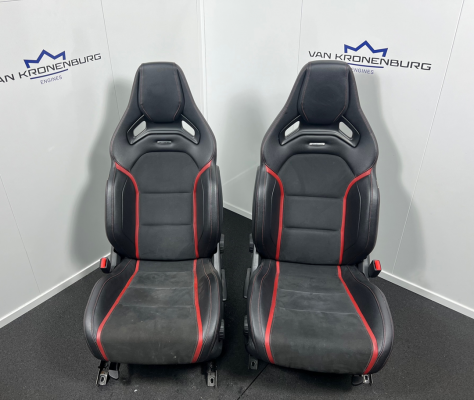 Mercedes Benz A45 AMG (W176) Recaro Stoelen 